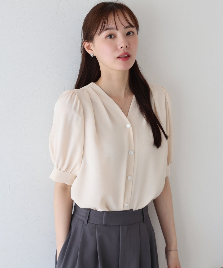 【TIME SALE】パールドットボタンブラウス【ネコポス】 【TIME SALE】パールドットボタンブラウス【ネコポス】