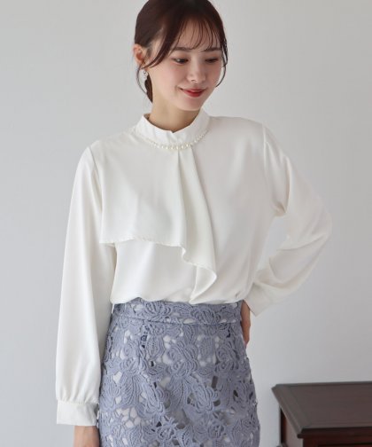 パール付きスタンドカラーケープブラウス【ネコポス】 パール付きスタンドカラーケープブラウス【ネコポス】