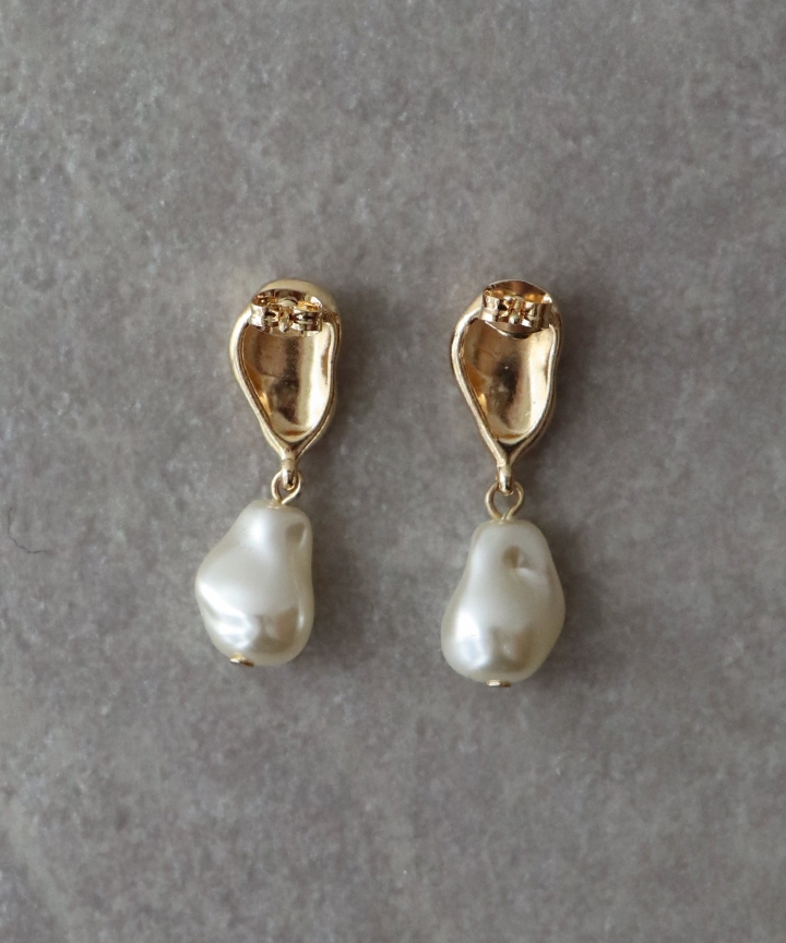 淡水パールドロップピアス【ネコポス】