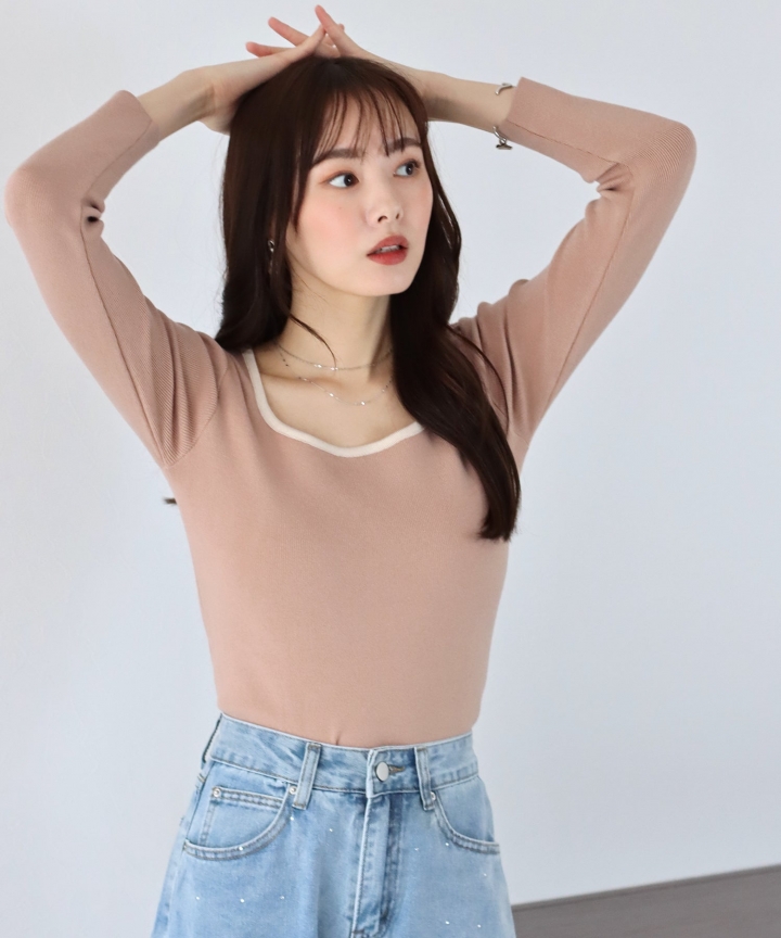 【SALE】襟元配色パイピングニット 【SALE】襟元配色パイピングニット