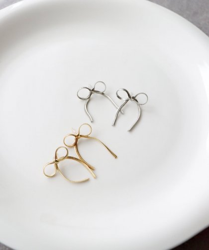 リボンスネークチェーンピアス【ネコポス】