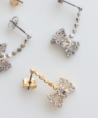 ビジューリボンペタルピアス【ネコポス】