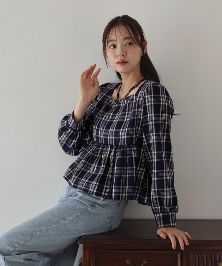 【SALE】スクエアネックペプラムブラウス 【SALE】スクエアネックペプラムブラウス