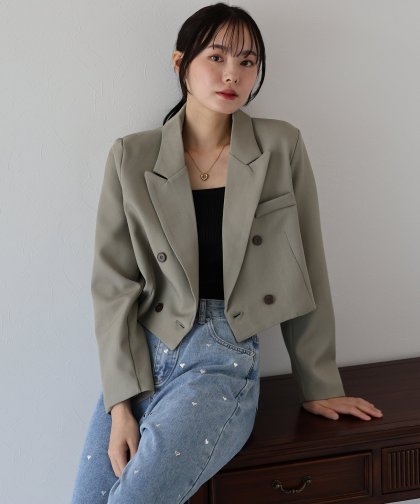 ショート丈ダブルボタンジャケット ショート丈ダブルボタンジャケット
