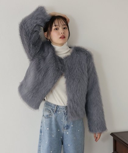 ボリュームファーコート