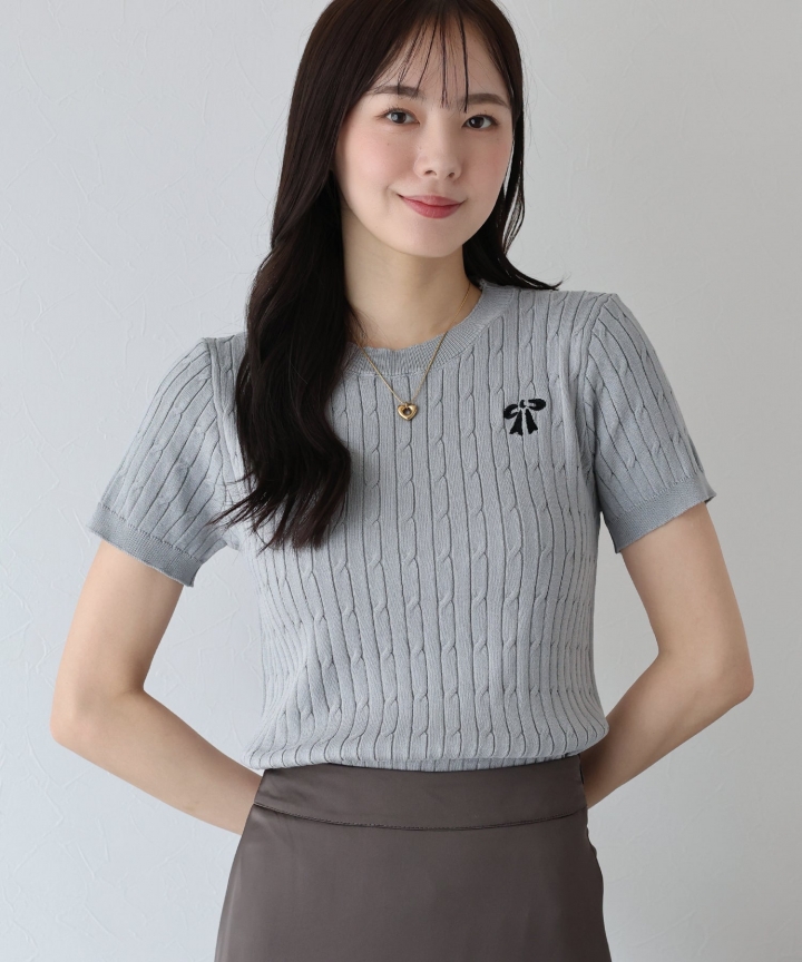 【SALE】リボン刺繍ケーブルニット【ネコポス】 【SALE】リボン刺繍ケーブルニット【ネコポス】