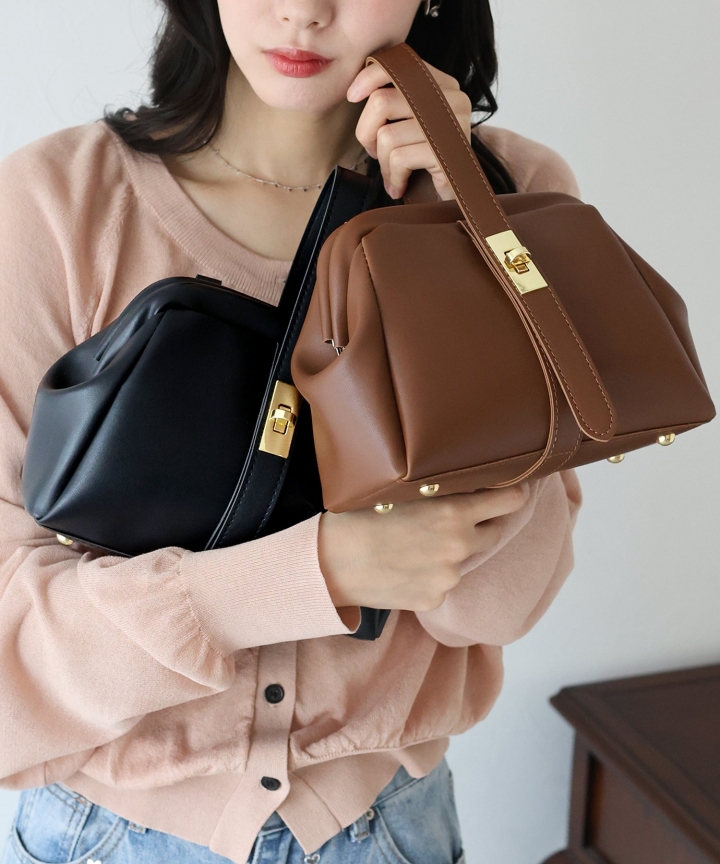 ワンハンドルがま口バッグ