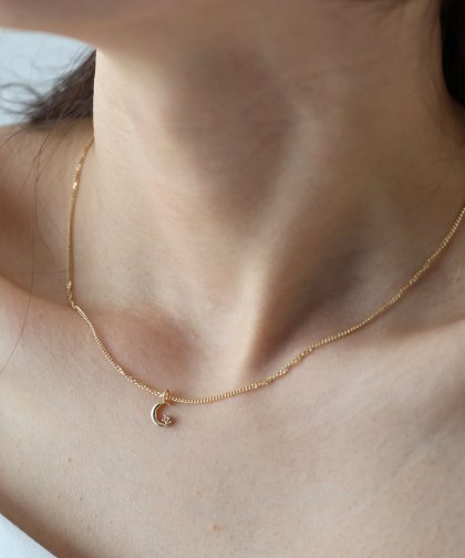 ムーンビジューネックレス / ニッケルフリー【ネコポス】 ムーンビジューネックレス / ニッケルフリー【ネコポス】