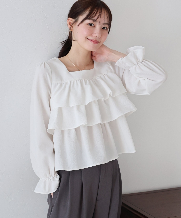 フリルティアードブラウス フリルティアードブラウス