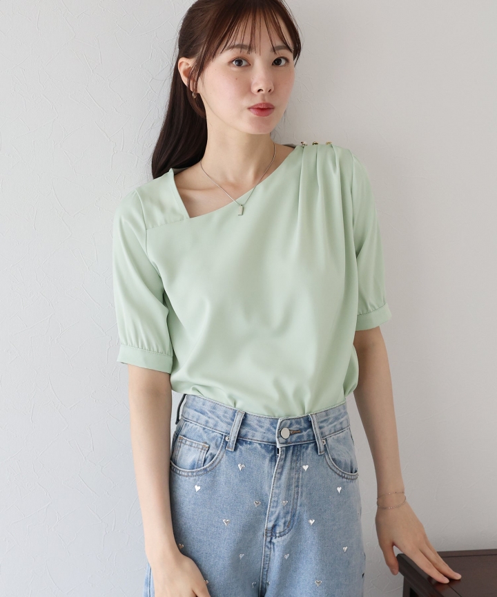 【SALE】アシンメトリーネックブラウス【ネコポス】 【SALE】アシンメトリーネックブラウス【ネコポス】