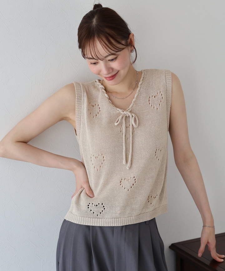 【SALE】ハート透かしノースリーブニット【ネコポス】