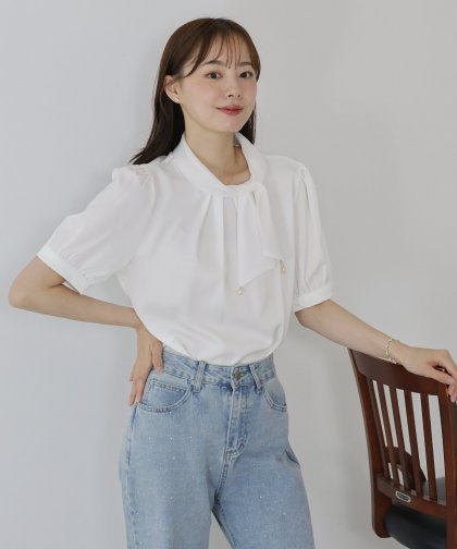 【SALE】パール付きボウタイブラウス 【SALE】パール付きボウタイブラウス