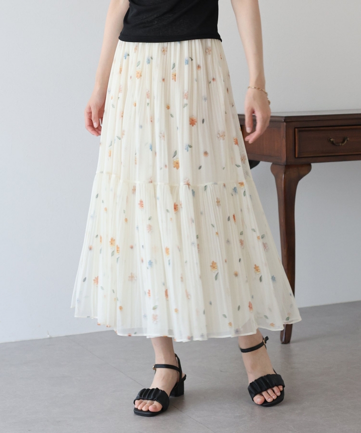 フラワープリントチュールスカート