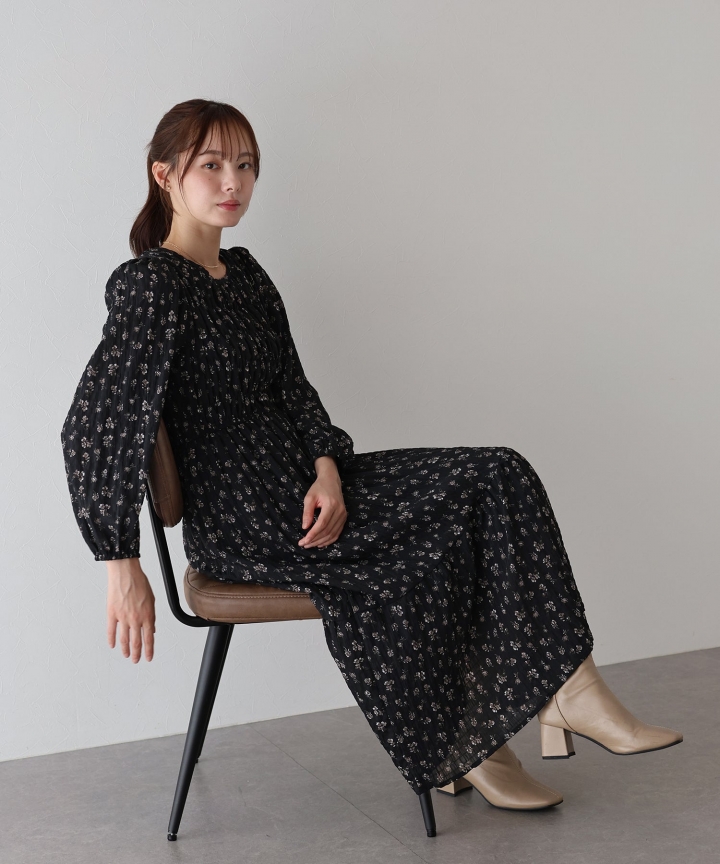 【TIME SALE】花柄シャーリングワンピース 【TIME SALE】花柄シャーリングワンピース