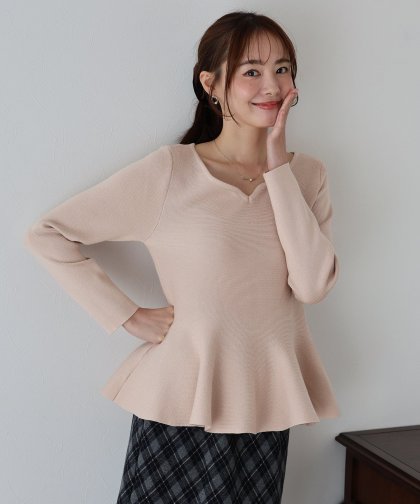 ハートネックペプラムニット ハートネックペプラムニット