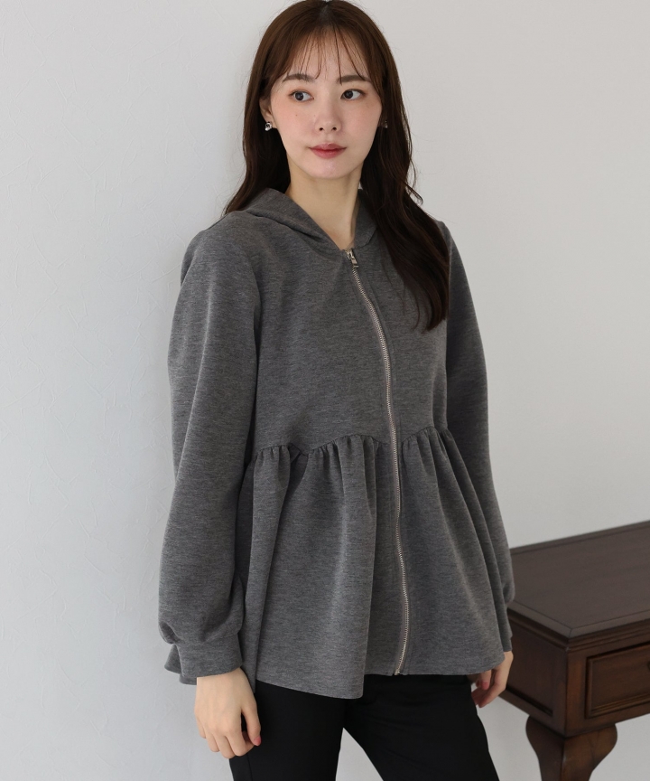 ペプラムパーカー