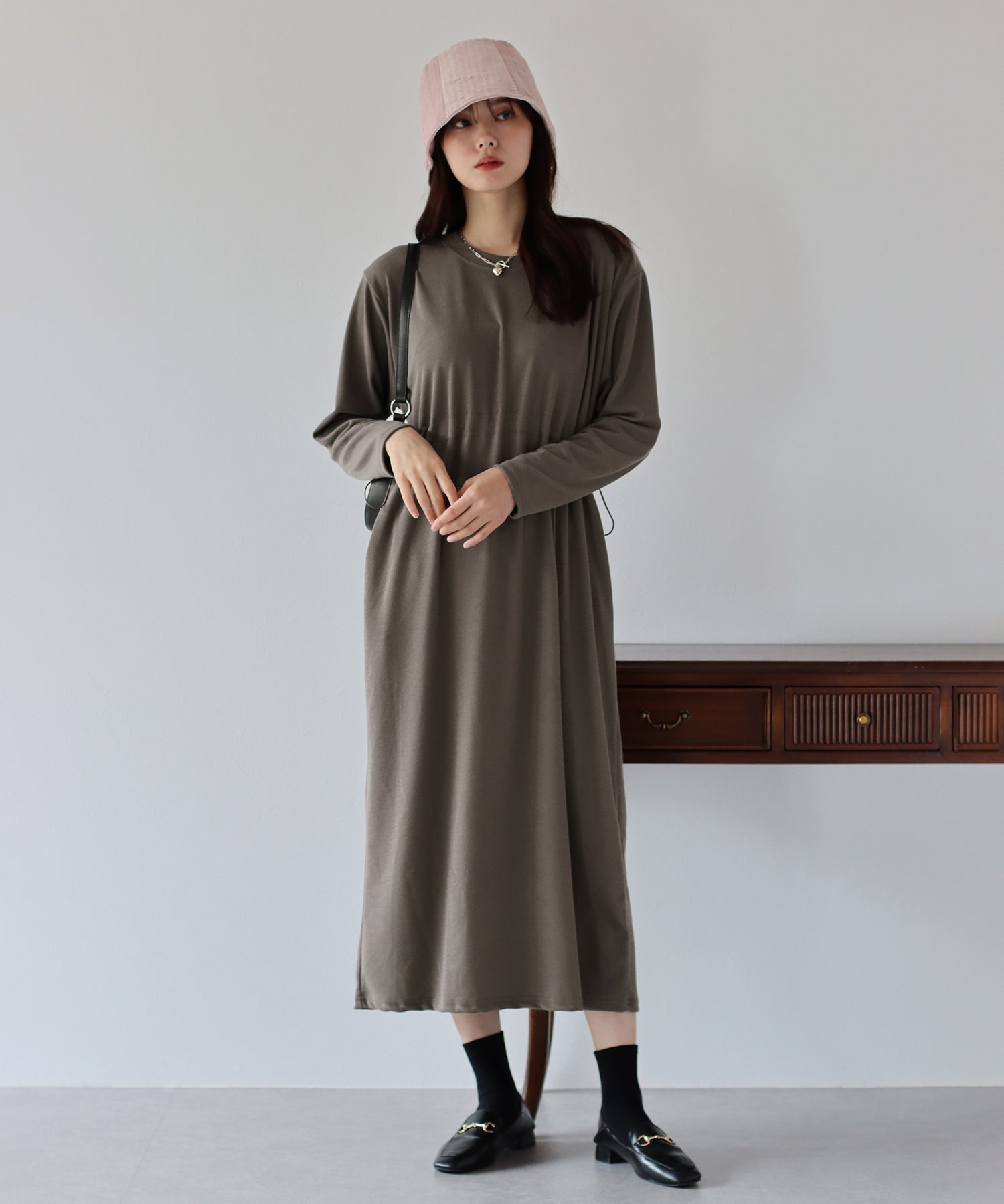 【SALE】ドロスト長袖カットソーワンピース