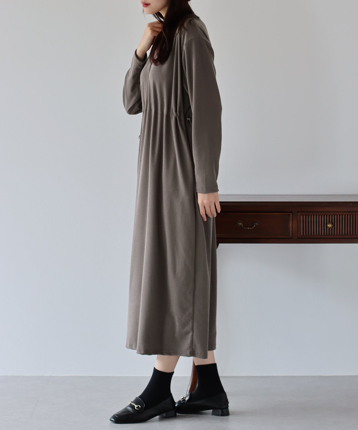 【SALE】ドロスト長袖カットソーワンピース