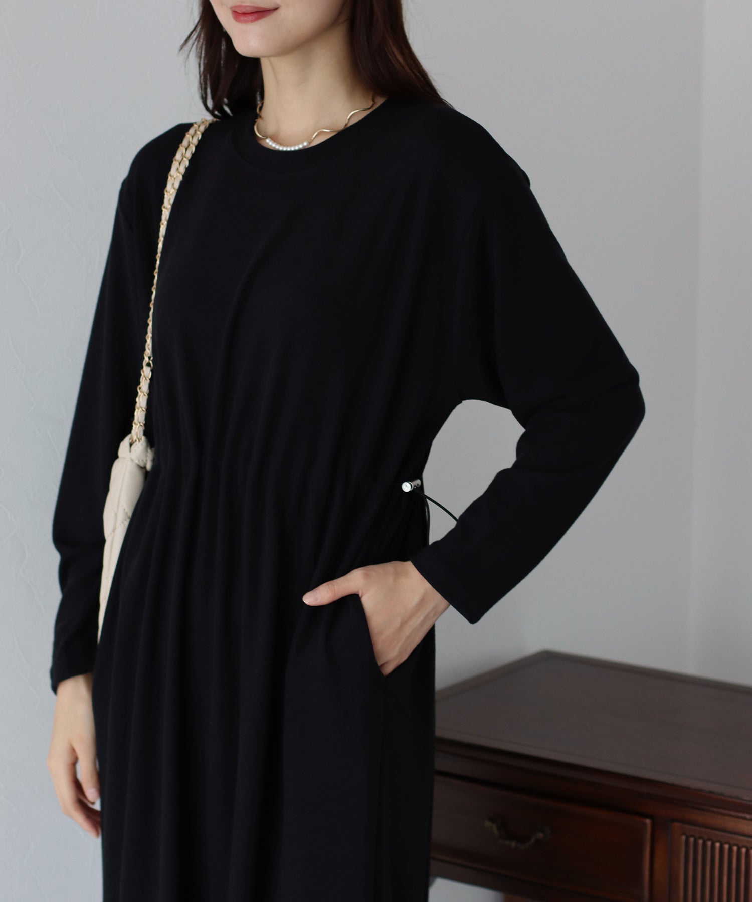 【SALE】ドロスト長袖カットソーワンピース