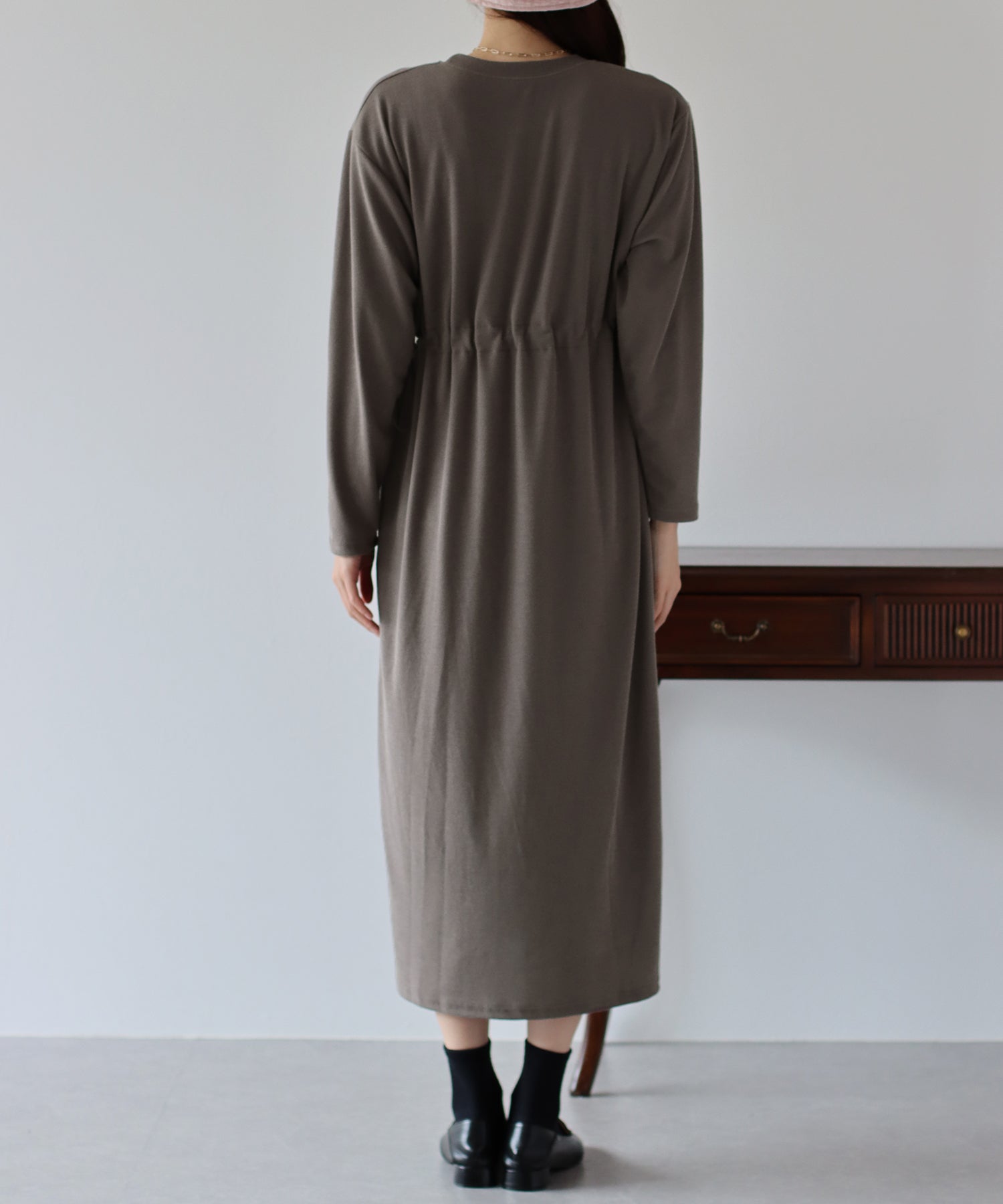 【SALE】ドロスト長袖カットソーワンピース