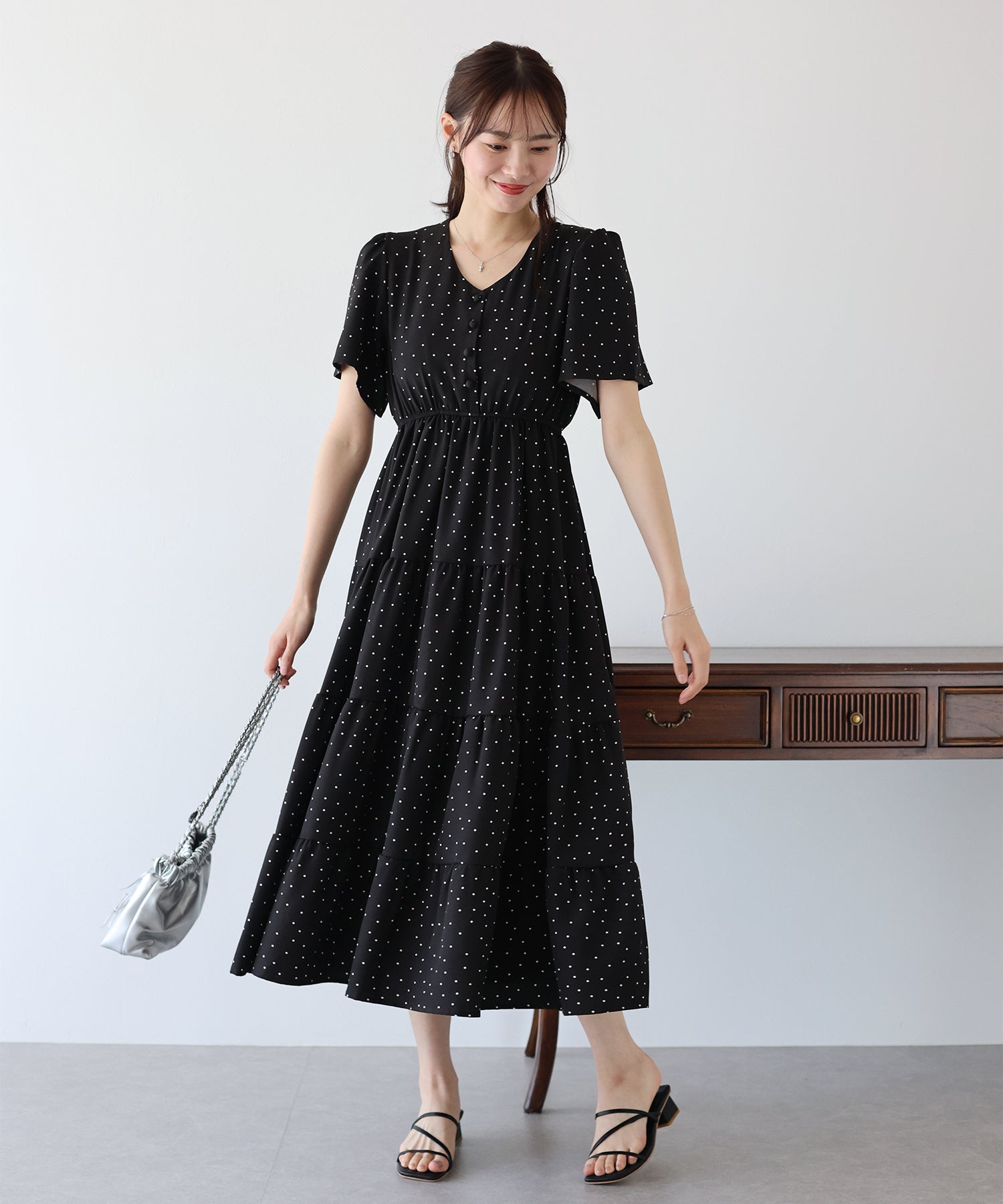 【SALE】フレアスリーブティアードワンピース