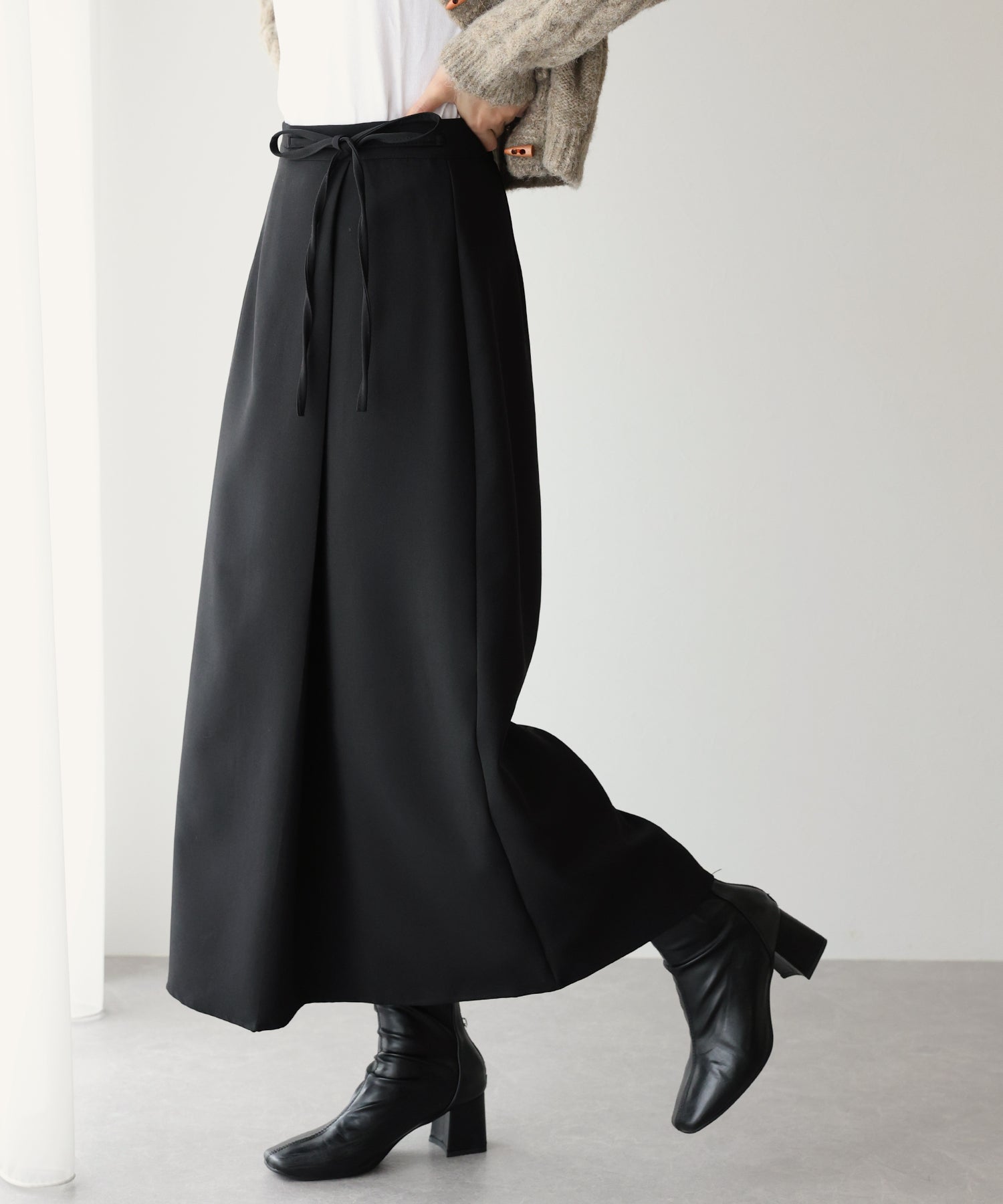 【SALE】サイドリボンIラインスカート