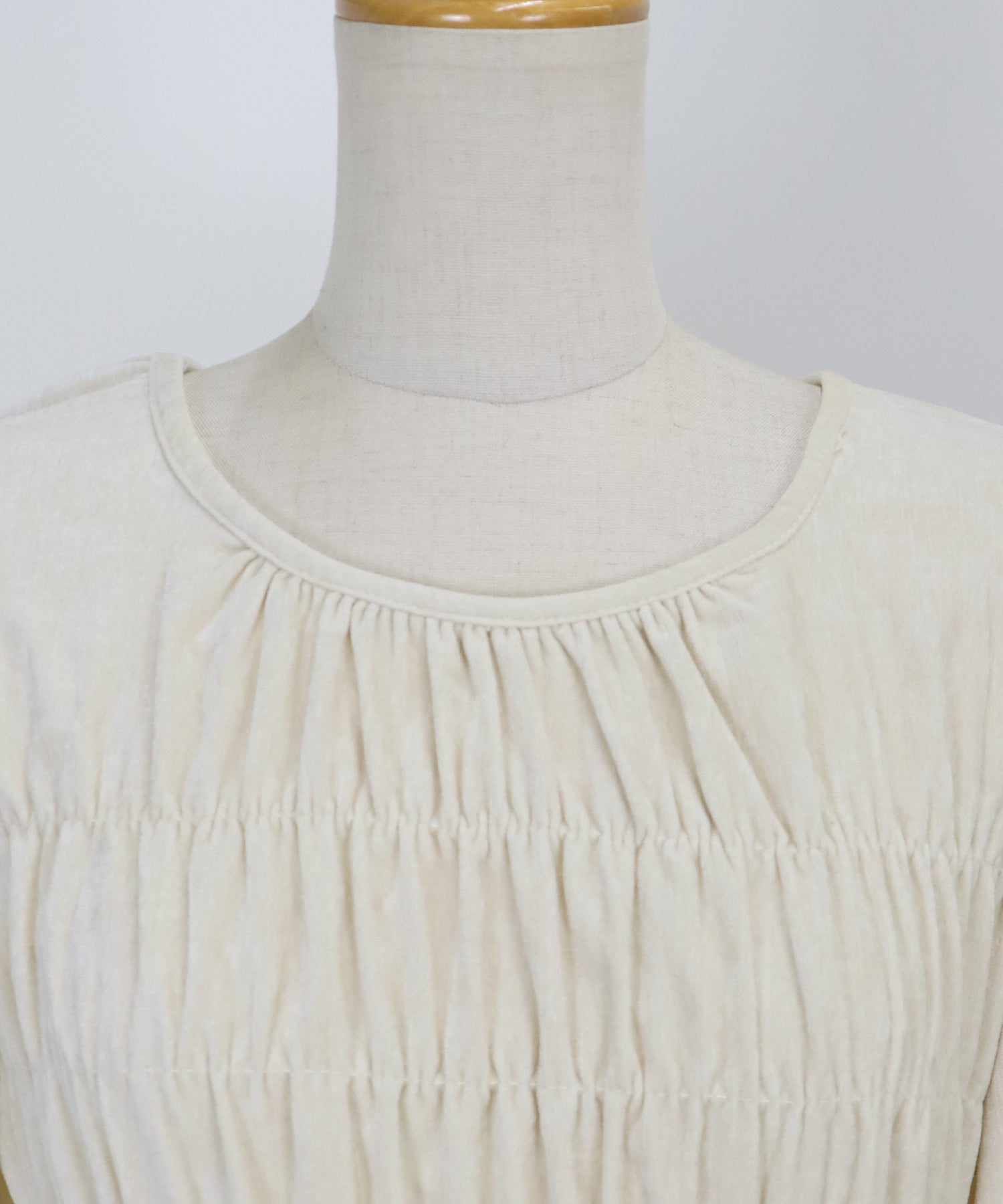 ベロアシャーリングワンピース