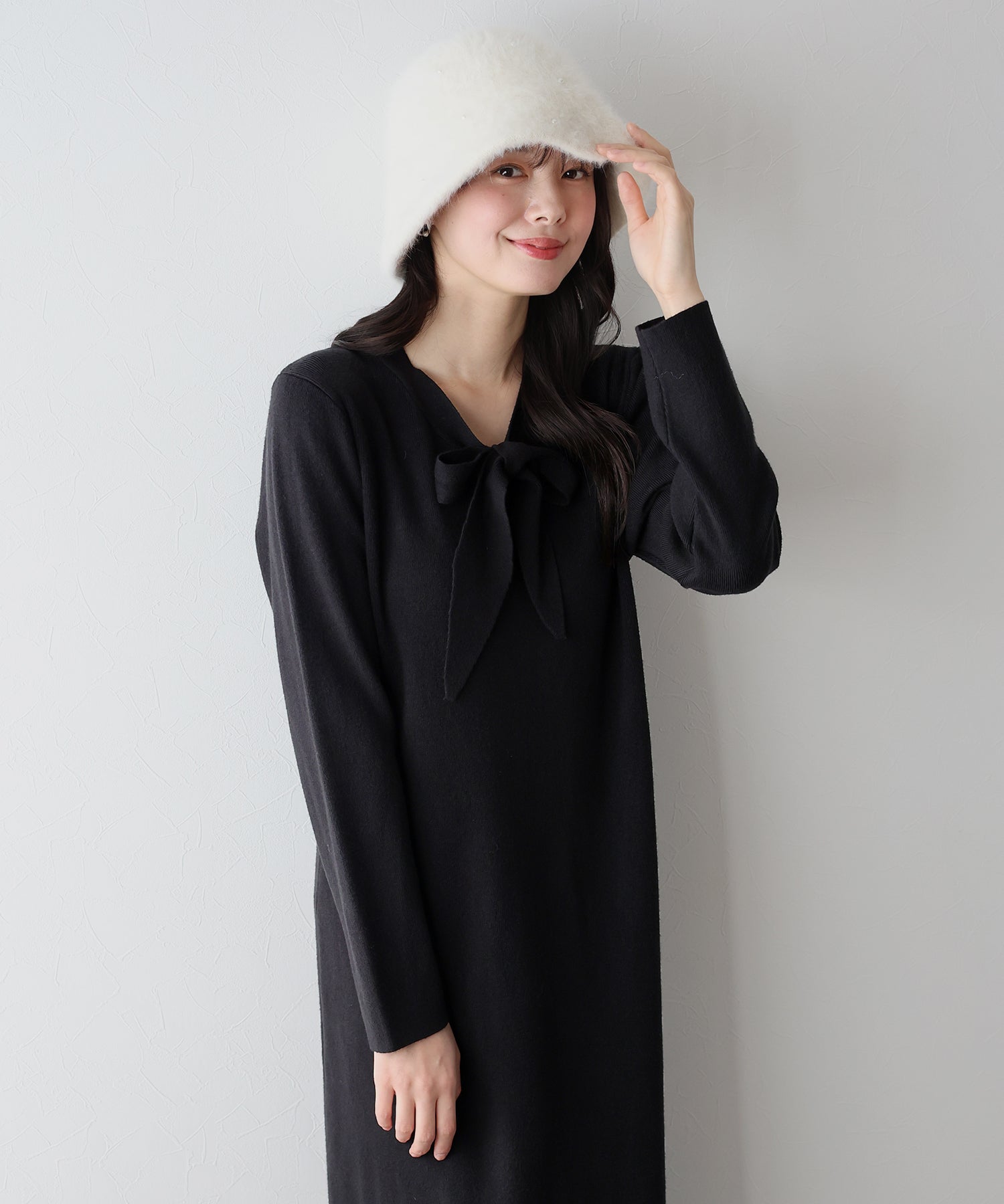 【TIME SALE】ボウタイニットワンピース