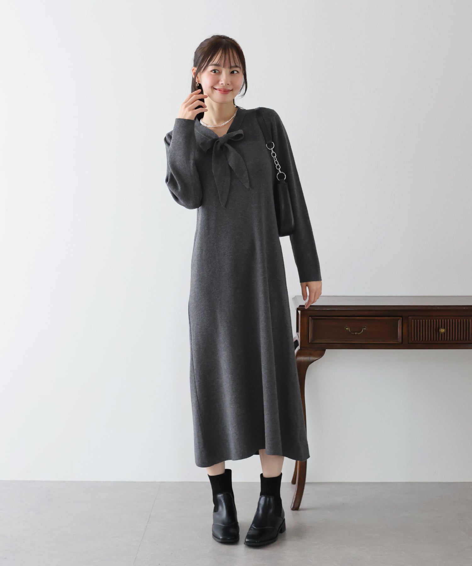 【TIME SALE】ボウタイニットワンピース