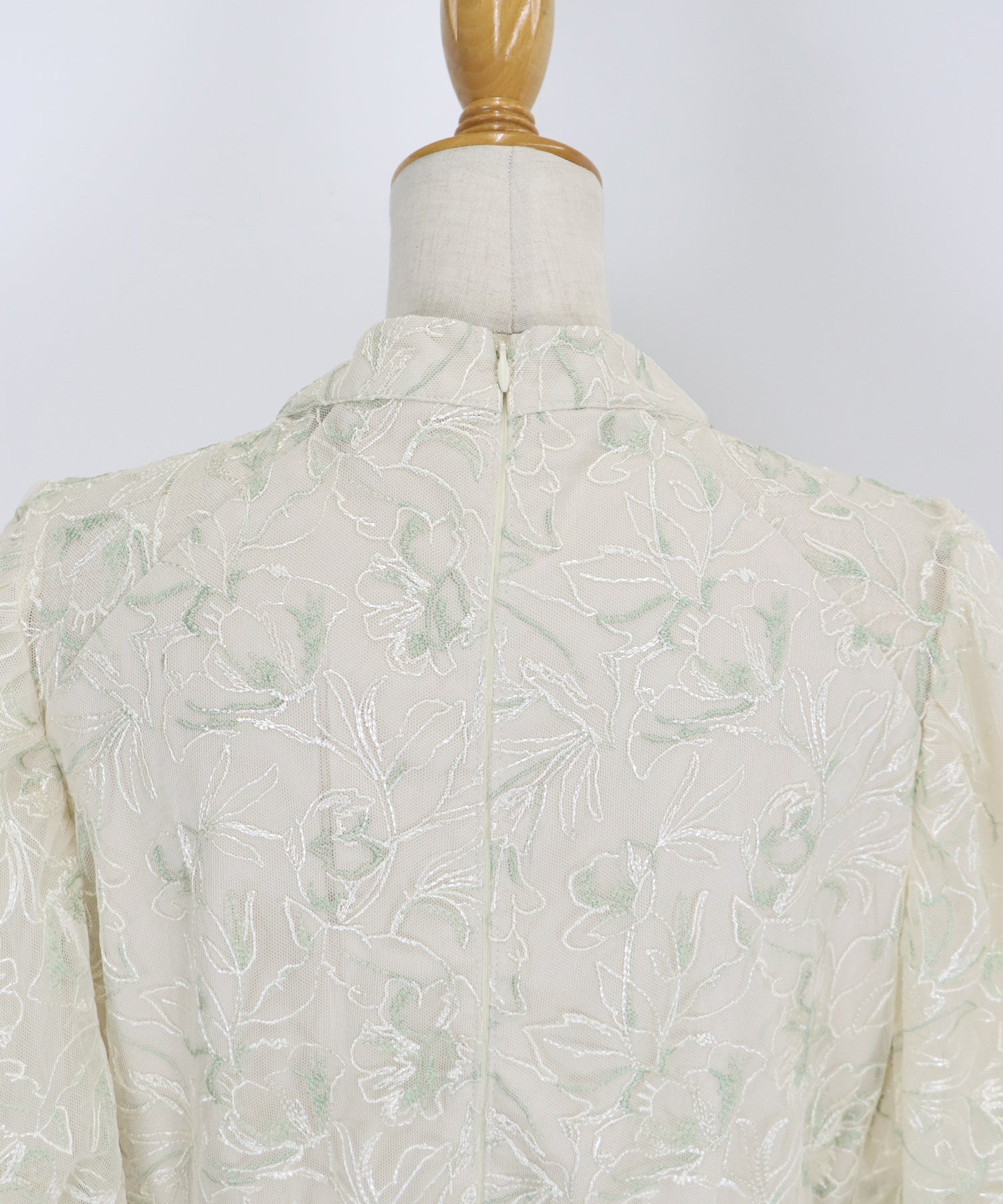 【SALE】バルーンスリーブレースドレス