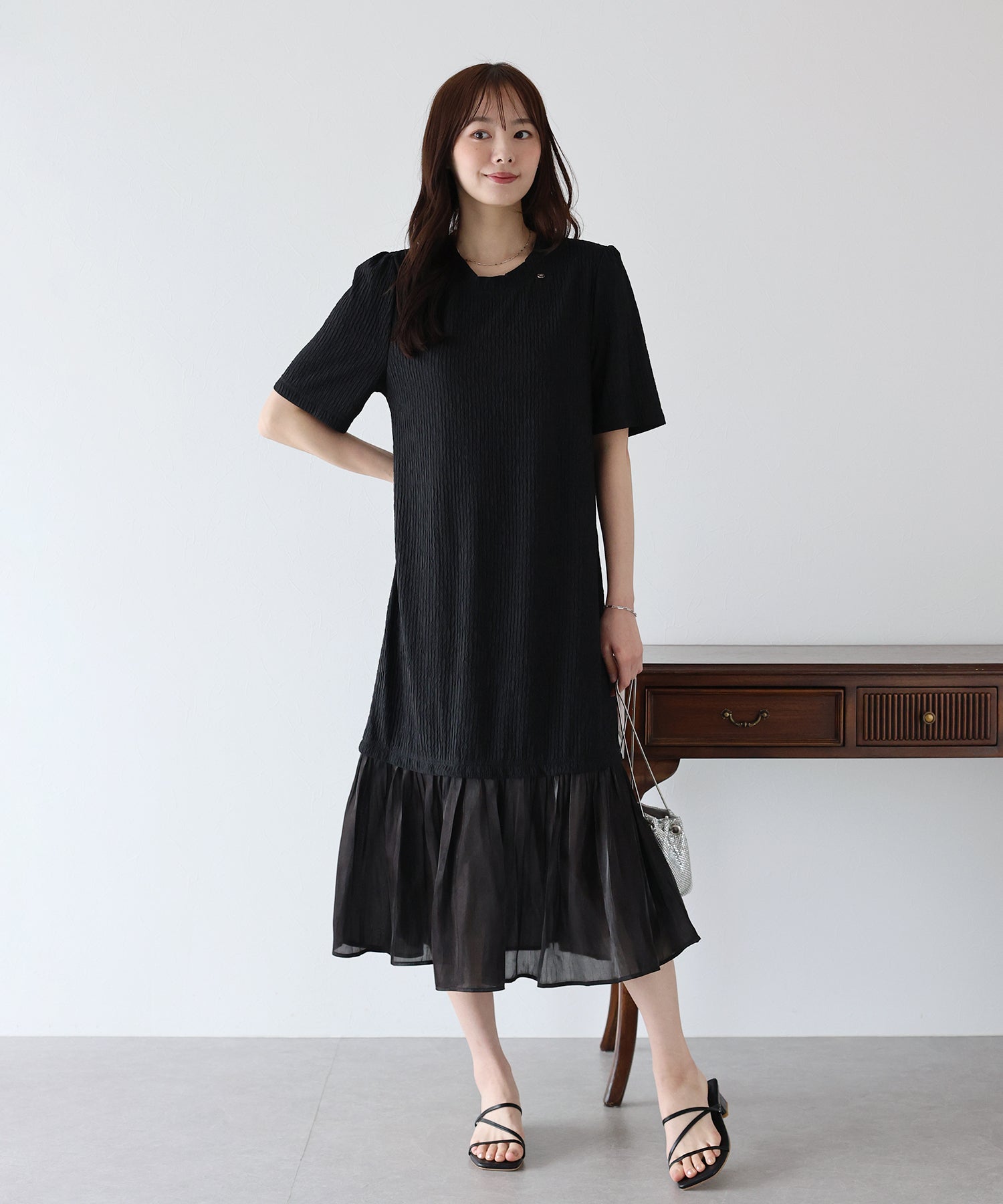 【SALE】異素材切替ティアードワンピース