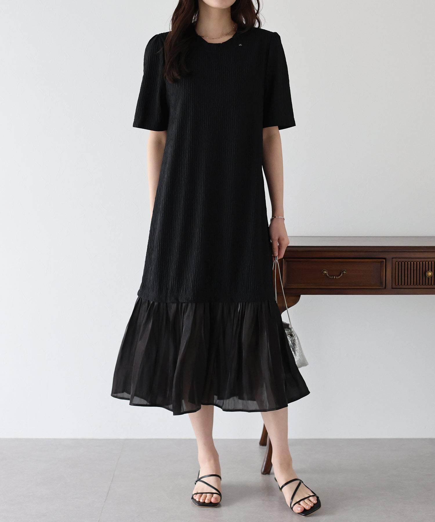 【SALE】異素材切替ティアードワンピース