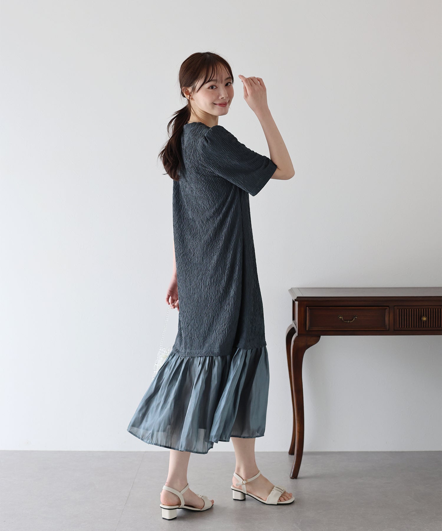 【SALE】異素材切替ティアードワンピース