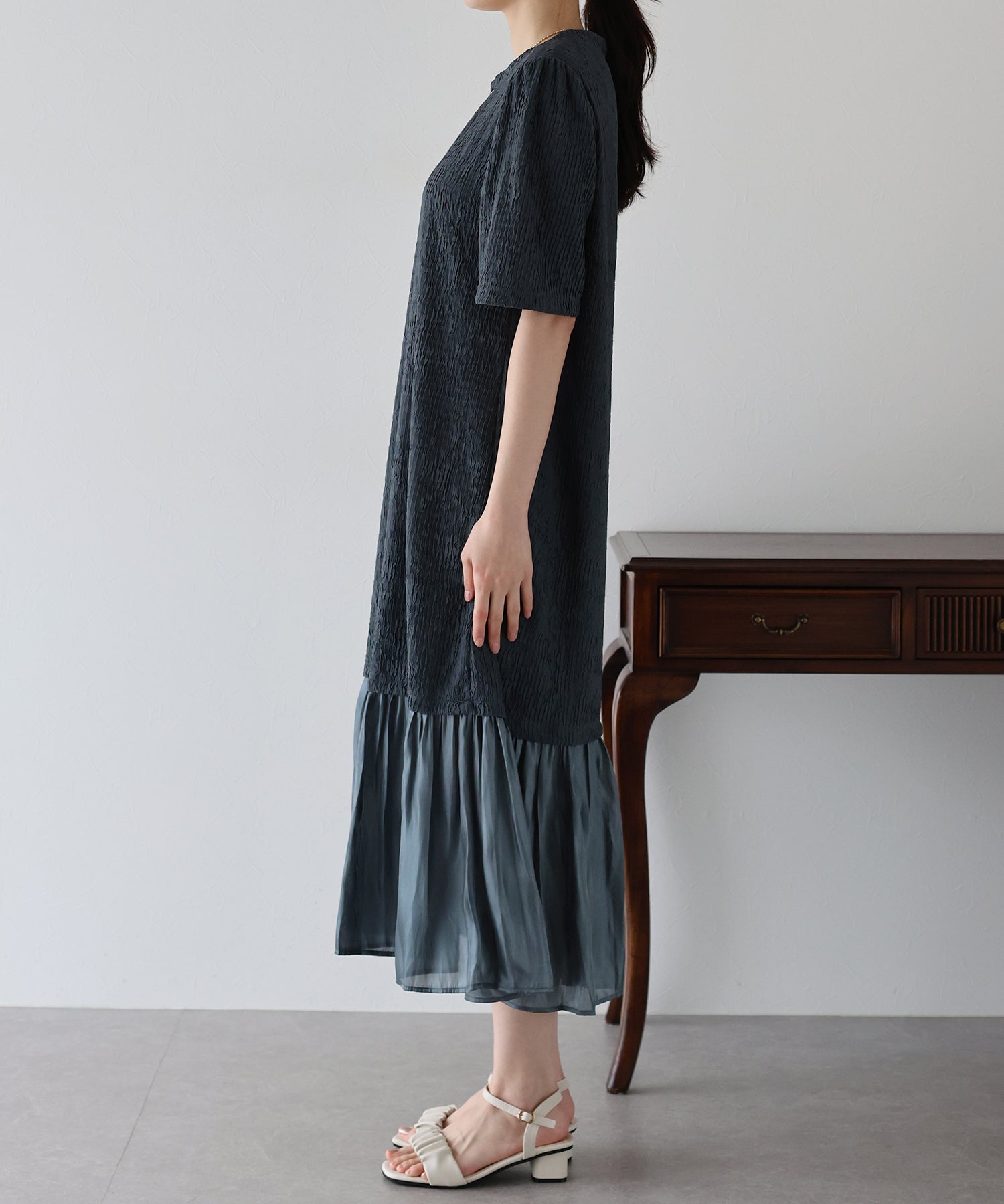 【SALE】異素材切替ティアードワンピース