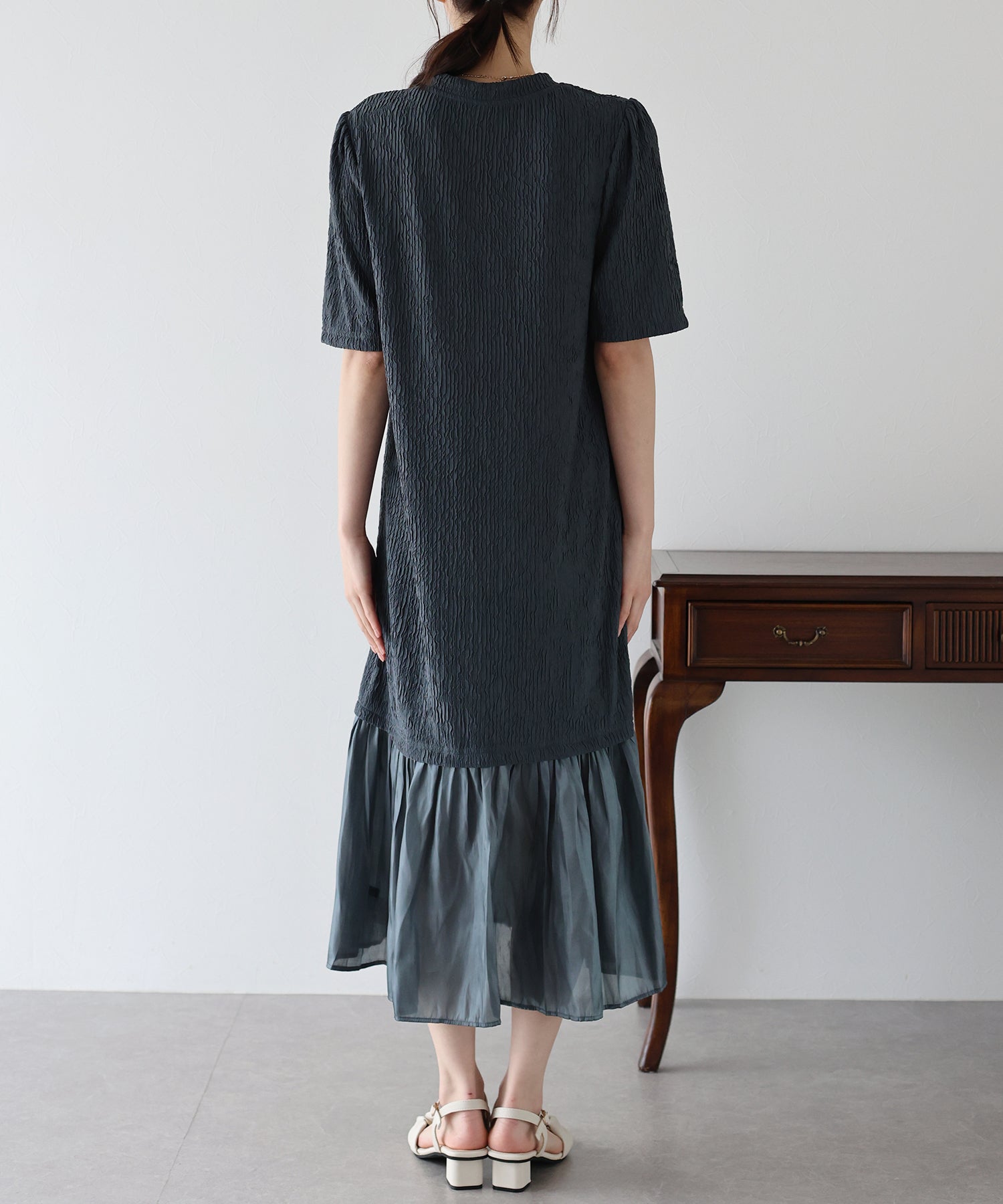 【SALE】異素材切替ティアードワンピース