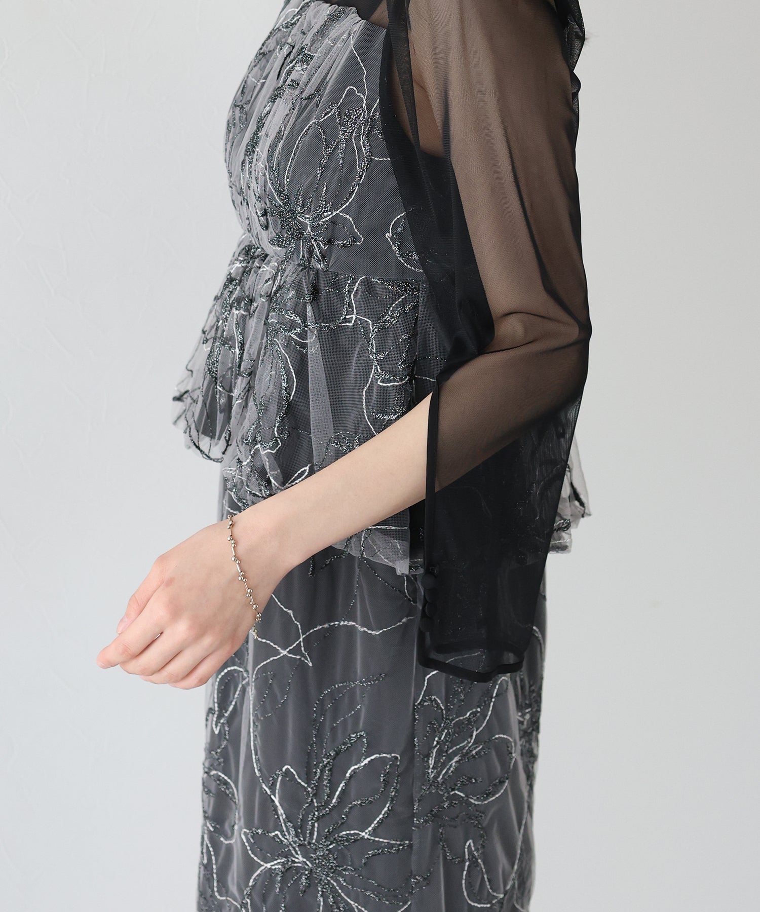 【TIME SALE】レースペプラムパーティードレス