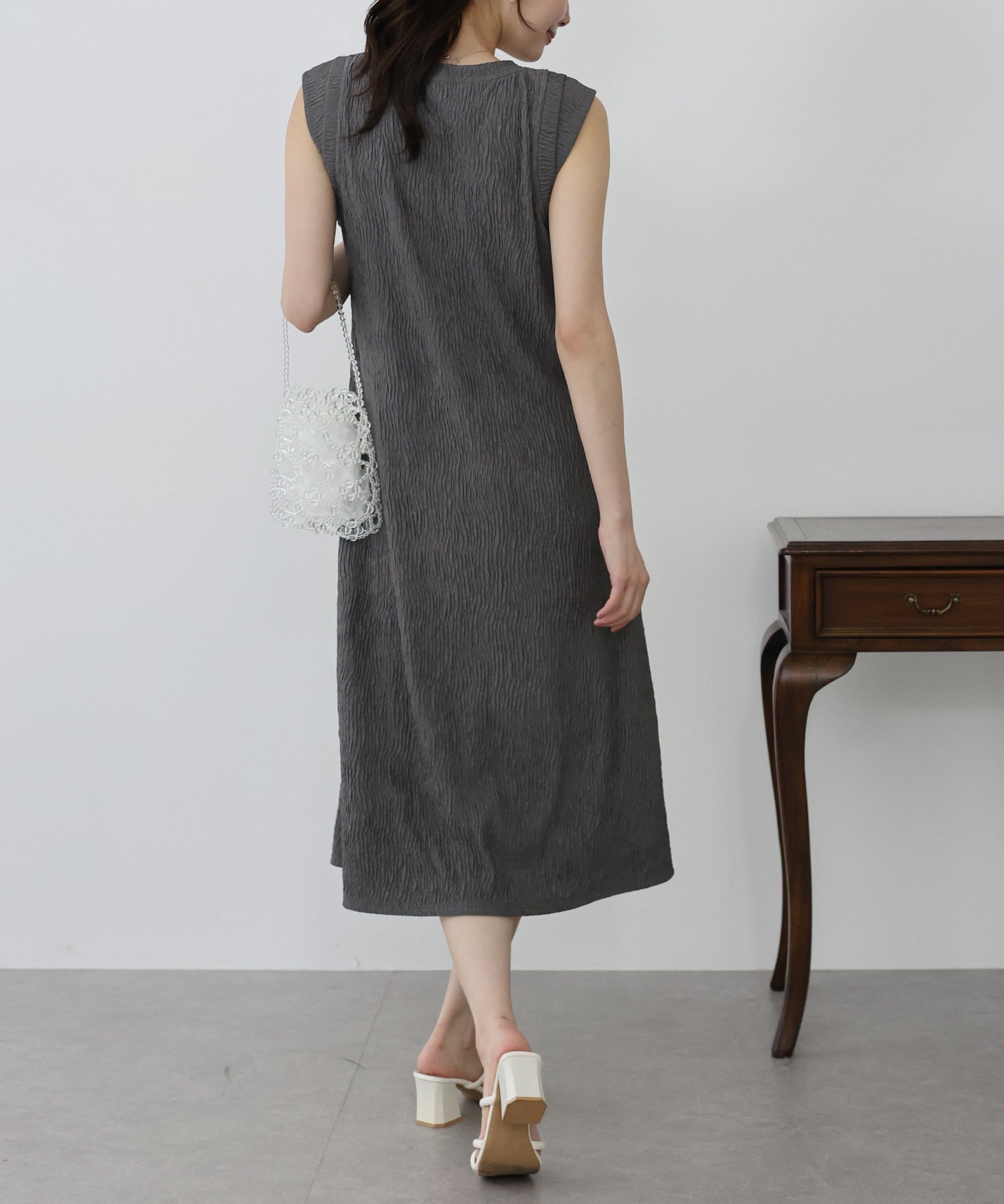 【SALE】フレンチスリーブプリーツワンピース