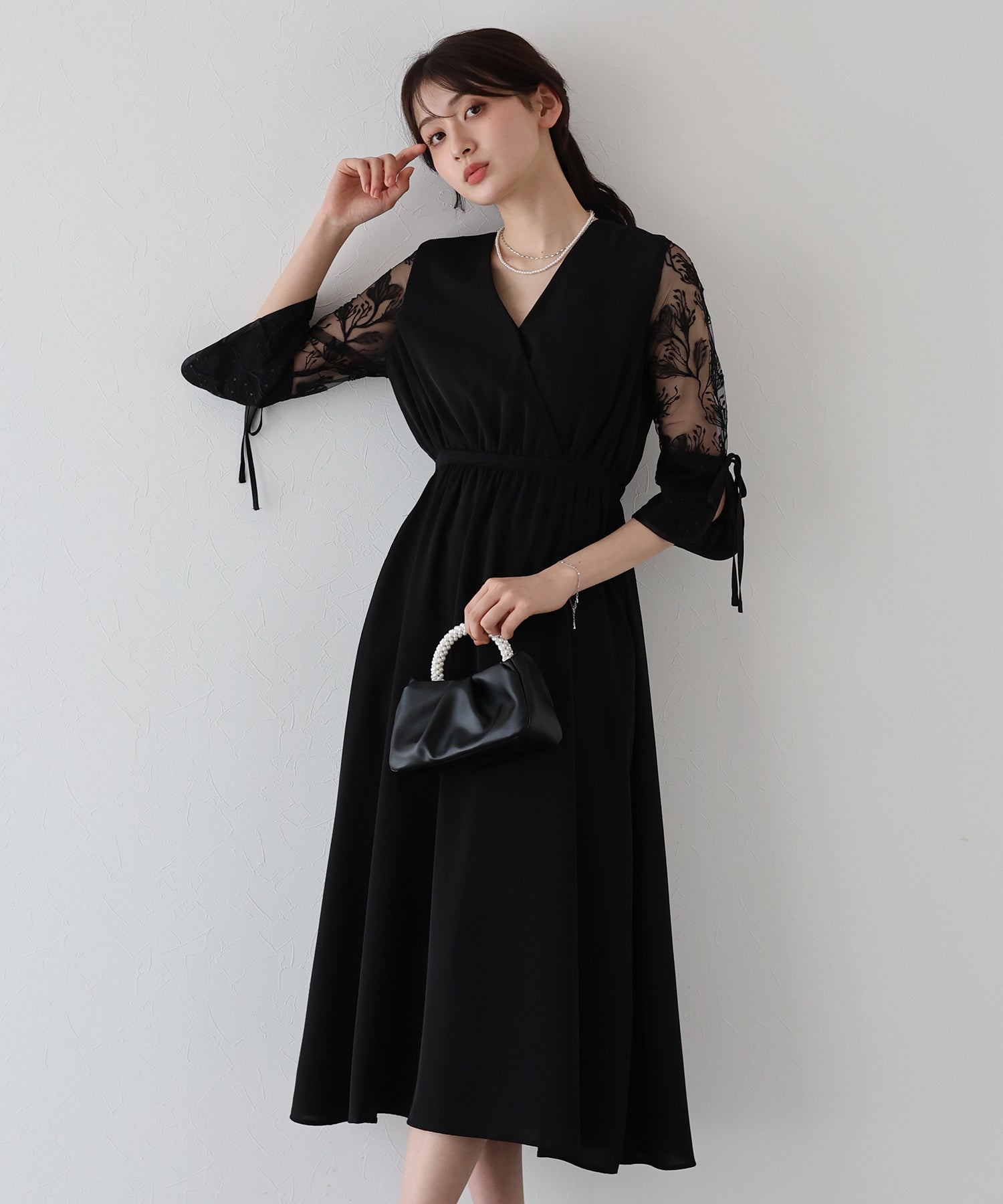 【SALE】フラワー刺繍カシュクールドレス