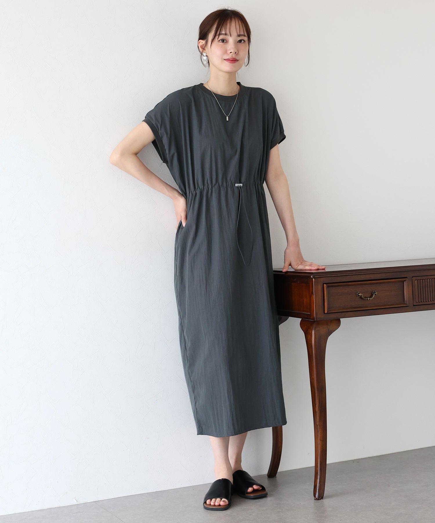 【SALE】ナイロンドロストワンピース