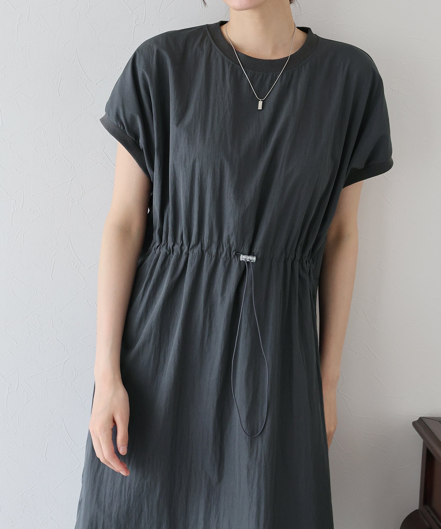 【SALE】ナイロンドロストワンピース