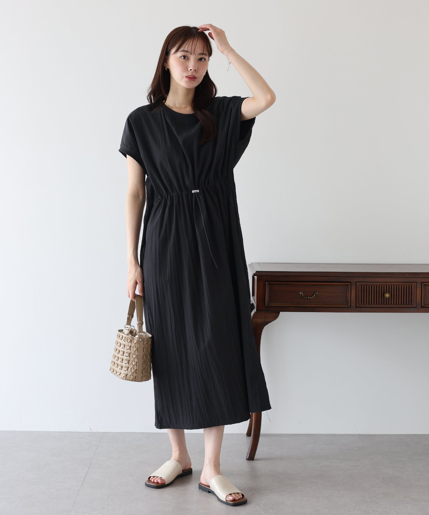 【SALE】ナイロンドロストワンピース