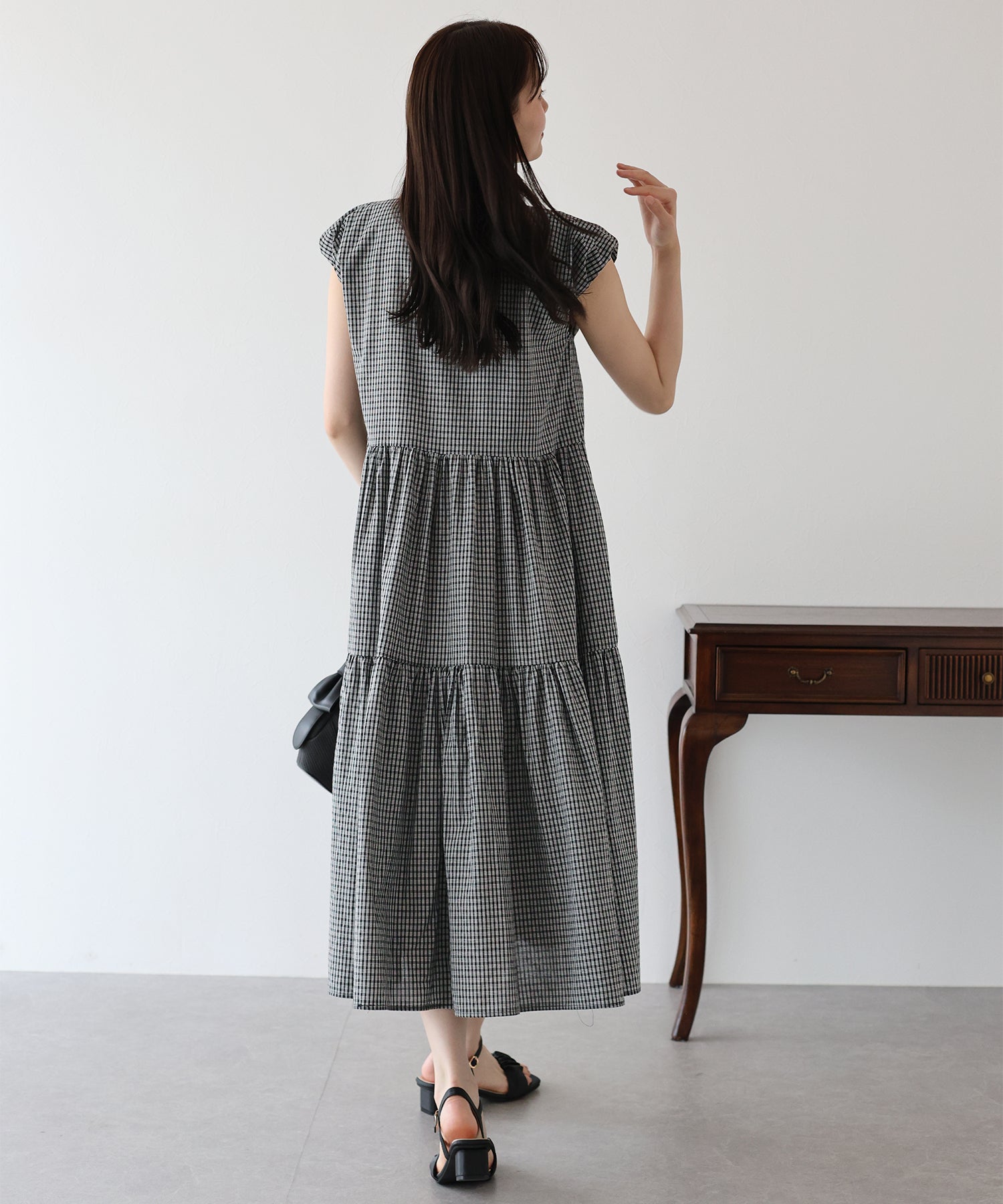 【TIME SALE】衿付きティアードワンピース