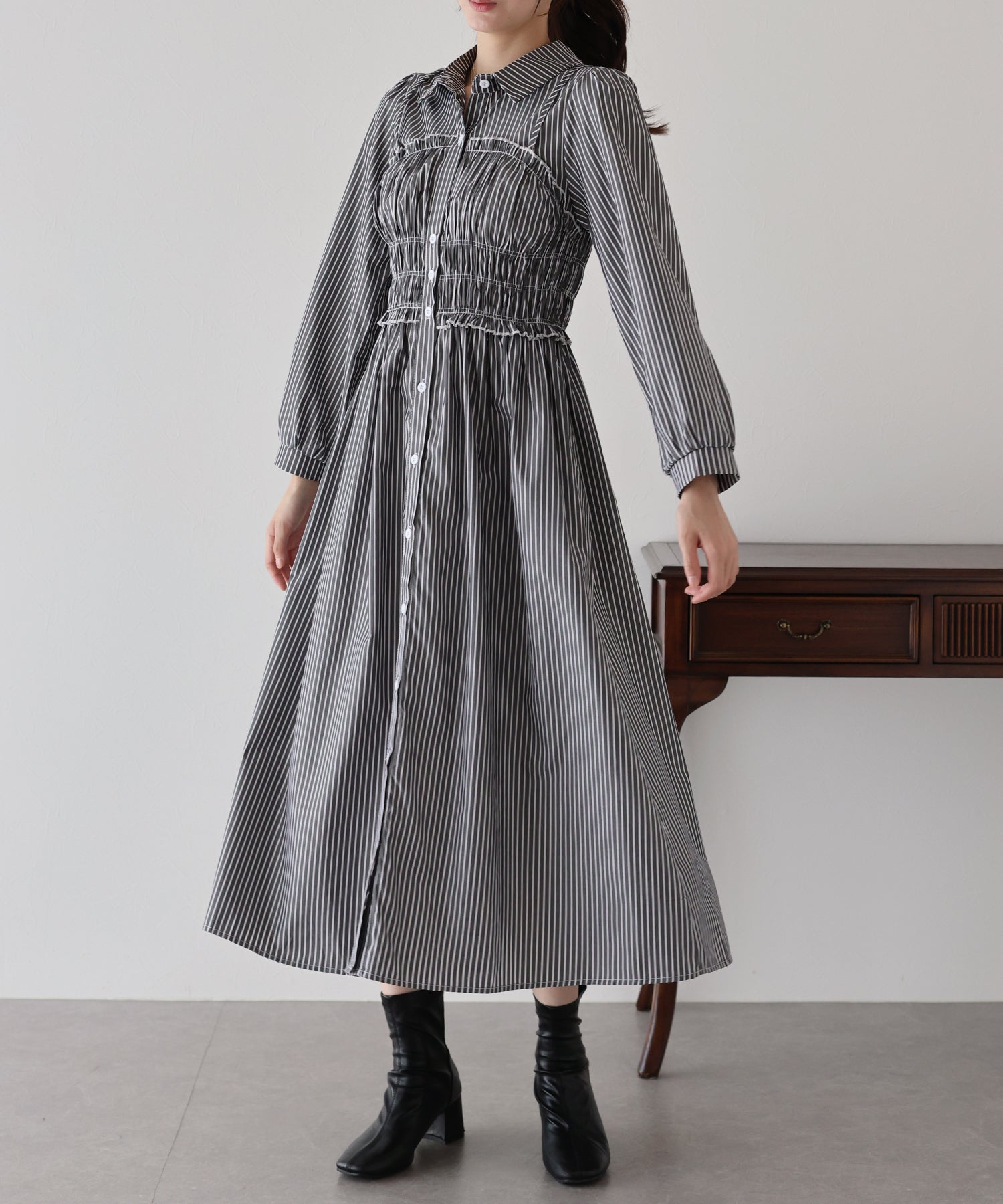 【TIME SALE】シャーリングシャツワンピース