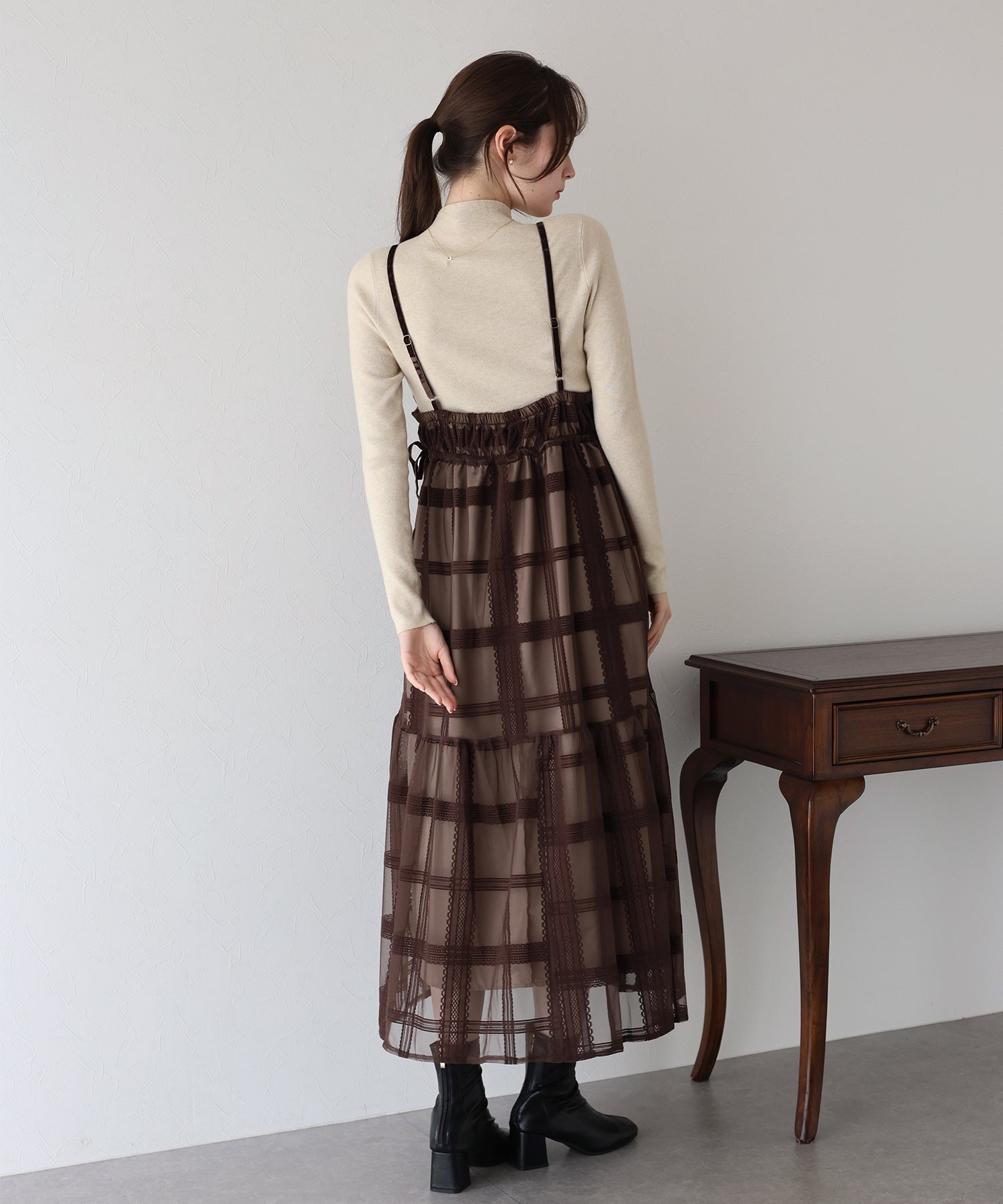 フロッキーチェックキャミワンピース