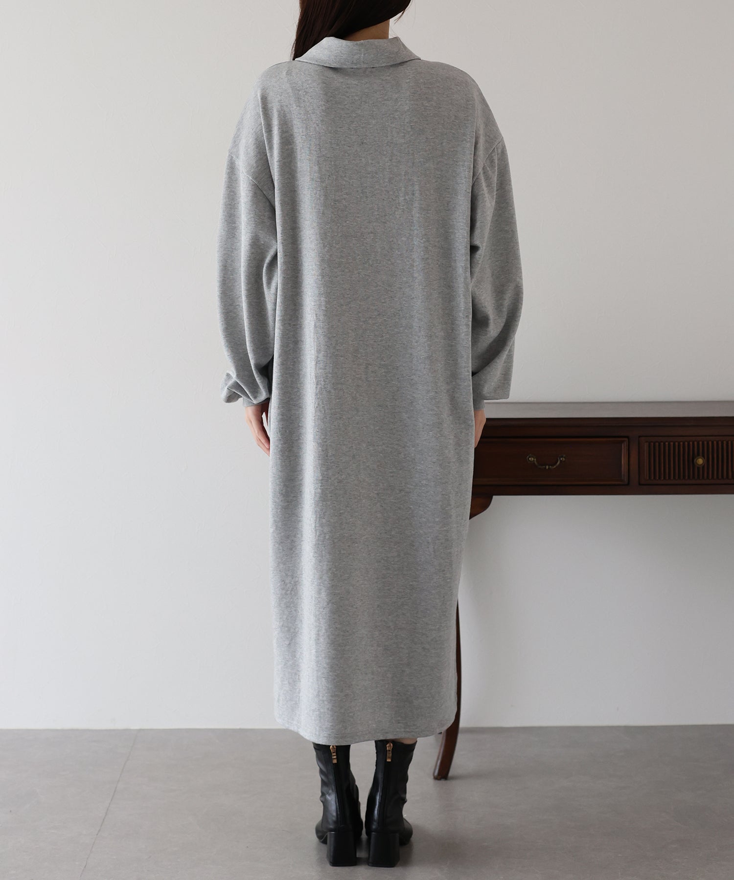 ハーフジップスウェットワンピース