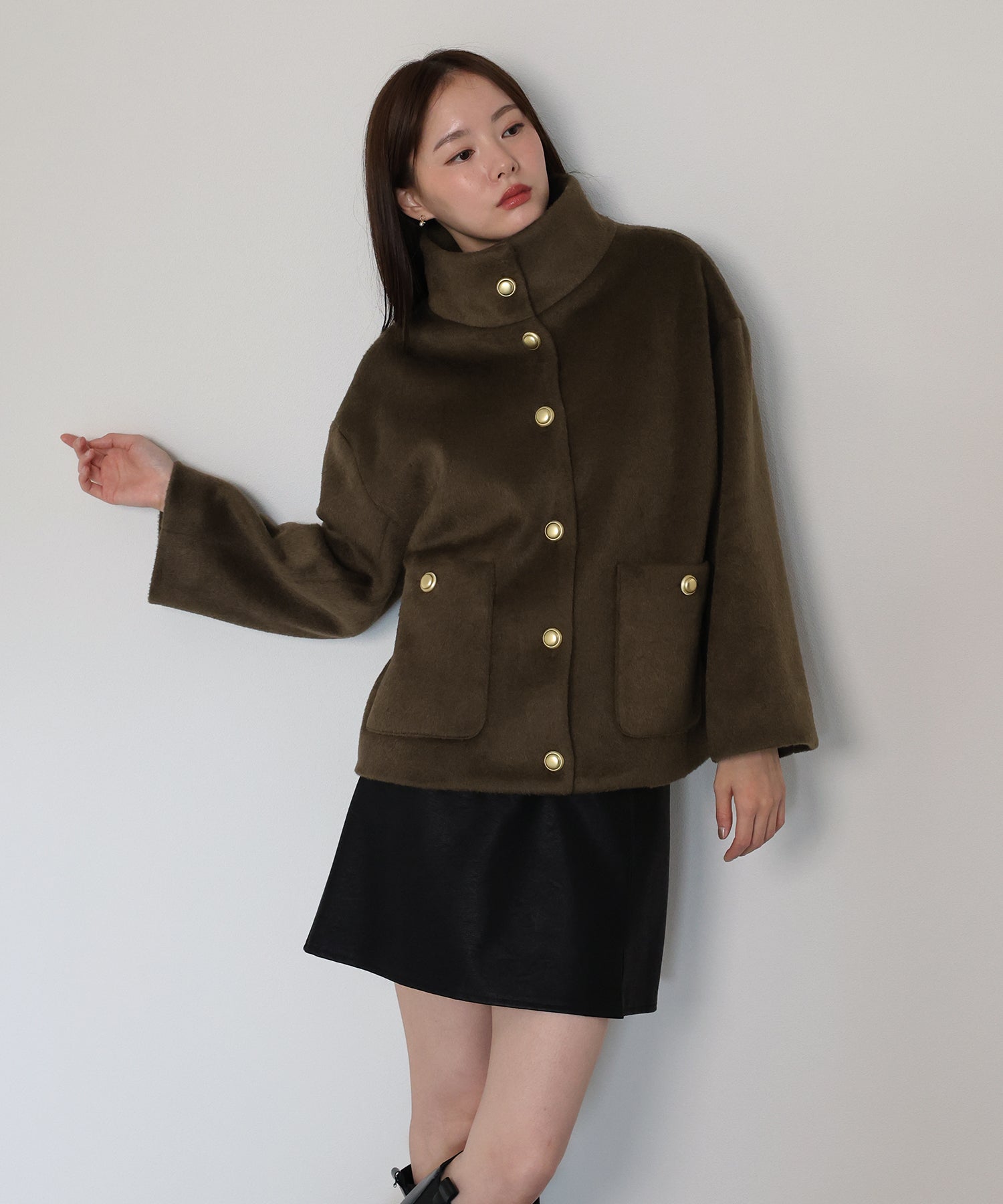 ゴールドボタンスタンドウールシャギーコート